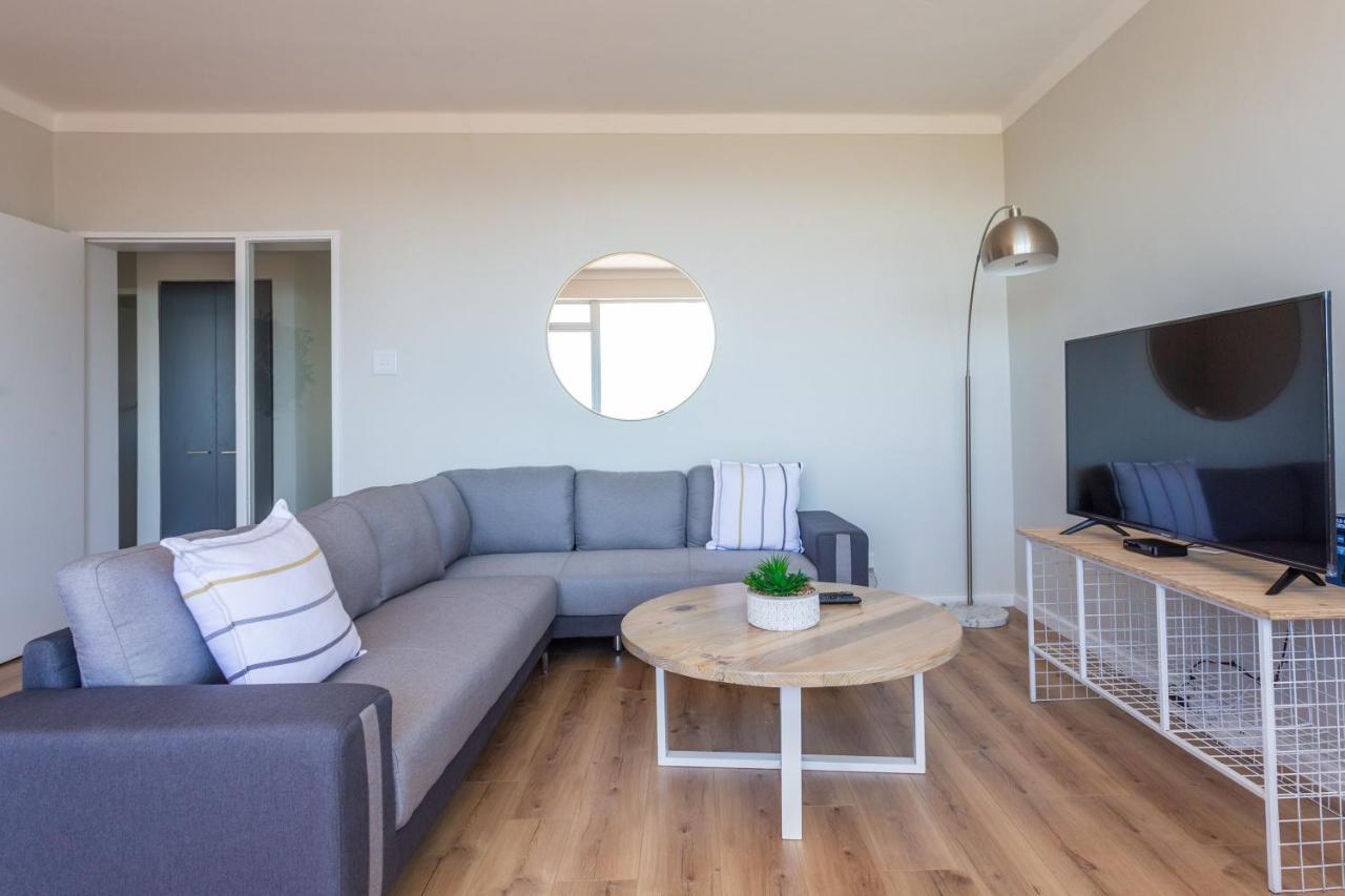 Camps Bay Holiday Apartments Cape Town Exterior photo
